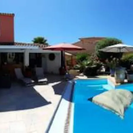 Insolite Grau Du Roi Mas Des Marines Piscine Le Grau-du-Roi